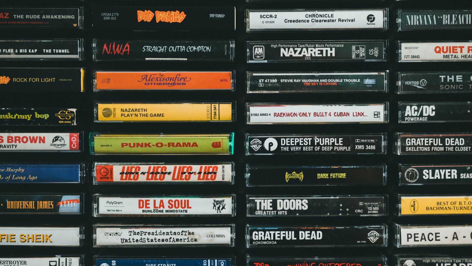 Harmonizing vision and sound: The essence of a musician's logo