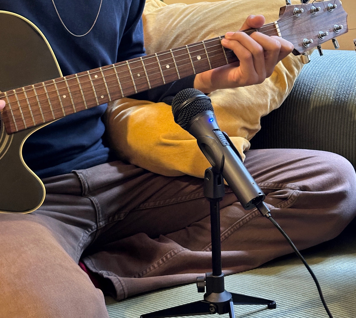 Trepied inclus. <span>Confort instantaneu.</span>