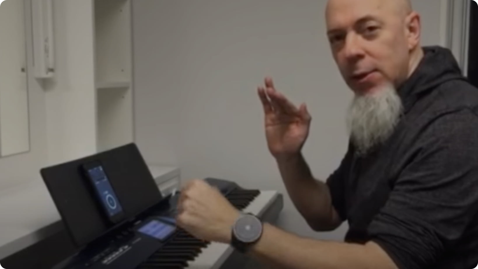 Video - Jordan Rudess improvs with the Pulse