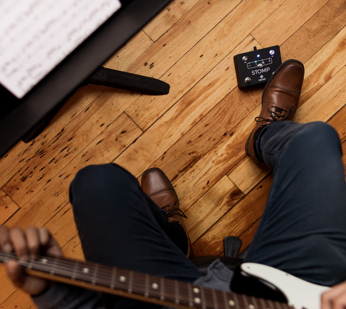 Hands-free controls. <span>Stay focused on your performance.</span>