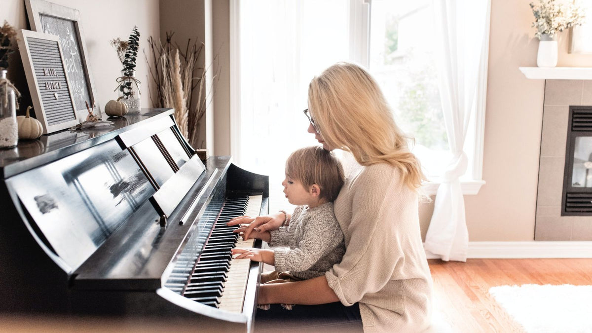 7 regali musicali per la Festa della Mamma per sorprendere tua mamma nel 2025