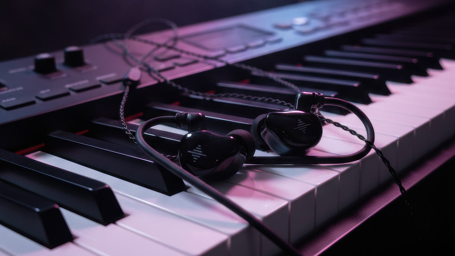 Why Wave in-ear monitors are perfect for piano players