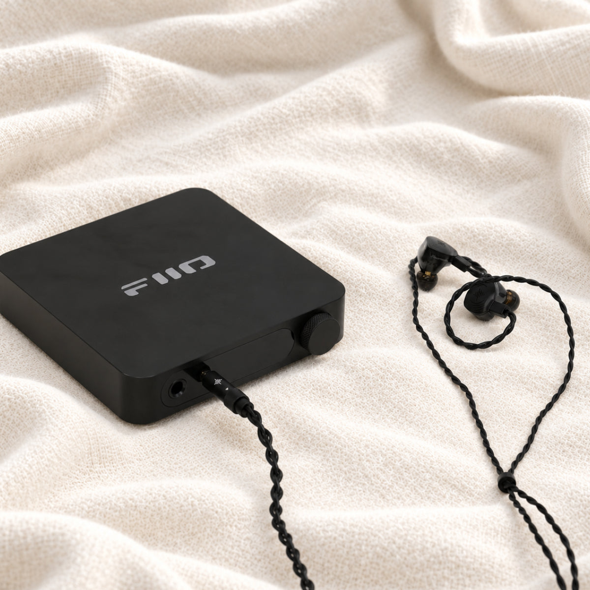 Wave Pro Hi-Fi symmetrischer 4.4mm-Anschluss