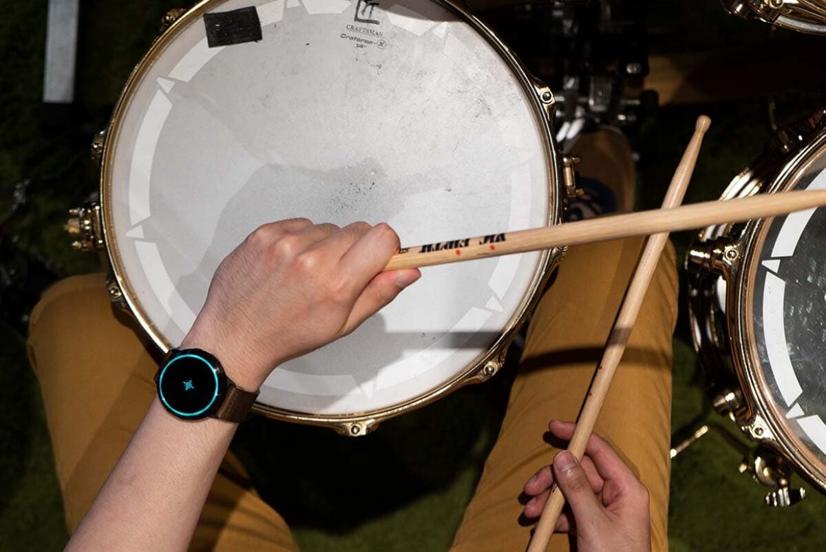 jeg er enig deltage banner 8 drum accessories you need to become a master drummer - Soundbrenner